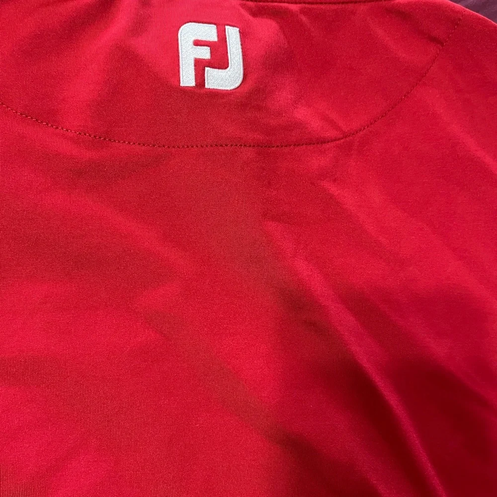 Footjoy XL 1/4 Zip Pullover Red - Picture 5 of 5